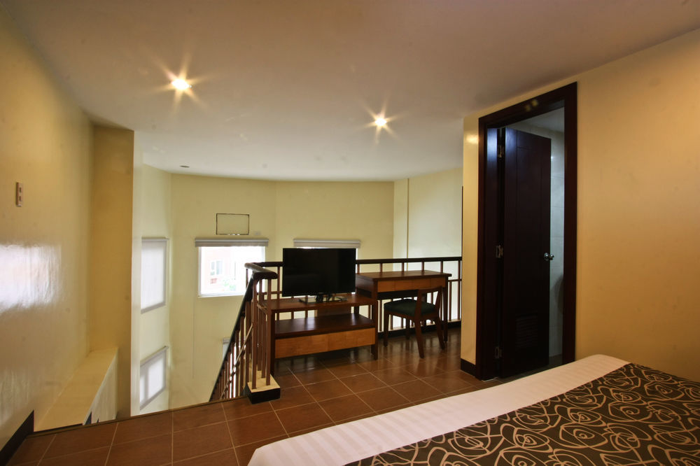 Canyon Woods Resort Club Tagaytay Tagaytay City Extérieur photo